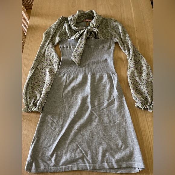 Anna Maria| Feminine Sheer Floral Dress with Knit Gray Combo••Ditsy Floral Print - Picture 6 of 10